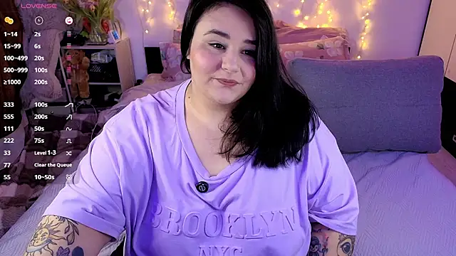 Snapshot of naughtykiss chatting on March 5, 2026, 11:29 am naughtykiss online show from March 5, 2026, 11:29 am