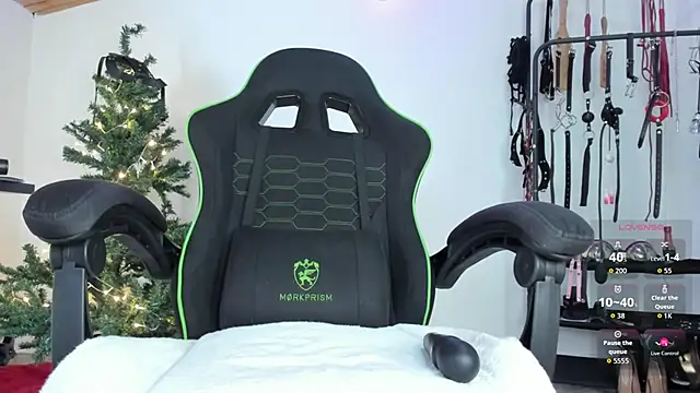 Snapshot of Arianna_connor1 chatting on December 4, 2025, 4:50 pm Arianna connor1 online show from December 4, 2025, 4:50 pm