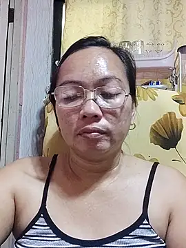 Snapshot of asianwet4u chatting on March 18, 2025, 1:57 am asianwet4u online show from March 18, 2025, 1:57 am