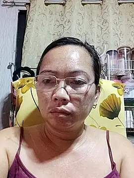 Snapshot of asianwet4u chatting on March 3, 2025, 9:48 pm asianwet4u online show from March 3, 2025, 9:48 pm