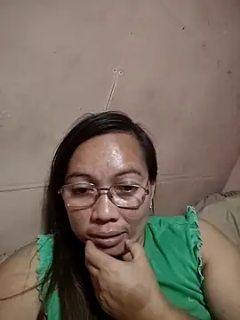 Snapshot of asianwet4u chatting on March 15, 2025, 6:32 pm asianwet4u online show from March 15, 2025, 6:32 pm