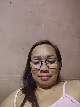 Snapshot of asianwet4u chatting on May 20, 2026, 5:10 pm asianwet4u online show from May 20, 2026, 5:10 pm