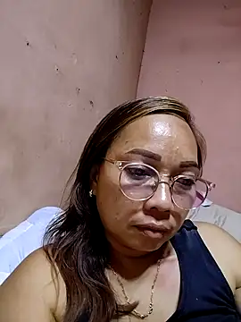 Snapshot of asianwet4u chatting on September 17, 2025, 2:30 pm asianwet4u online show from September 17, 2025, 2:30 pm