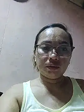 asianwet4u online show from April 15, 2026, 6:41 am