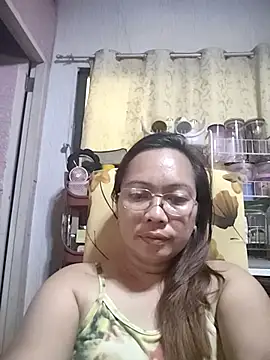 Snapshot of asianwet4u chatting on March 3, 2025, 4:00 am asianwet4u online show from March 3, 2025, 4:00 am