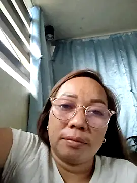 Snapshot of asianwet4u chatting on September 13, 2025, 8:25 am asianwet4u online show from September 13, 2025, 8:25 am