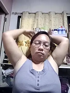 Snapshot of asianwet4u chatting on March 2, 2025, 5:01 am asianwet4u online show from March 2, 2025, 5:01 am
