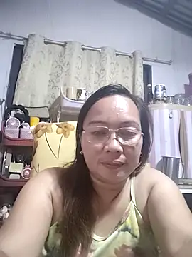 Snapshot of asianwet4u chatting on March 2, 2025, 2:15 pm asianwet4u online show from March 2, 2025, 2:15 pm