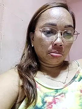 Snapshot of asianwet4u chatting on November 27, 2025, 8:37 am asianwet4u online show from November 27, 2025, 8:37 am