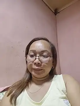 Snapshot of asianwet4u chatting on May 27, 2026, 4:25 pm asianwet4u online show from May 27, 2026, 4:25 pm