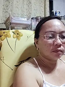 Snapshot of asianwet4u chatting on March 6, 2025, 9:58 am asianwet4u online show from March 6, 2025, 9:58 am