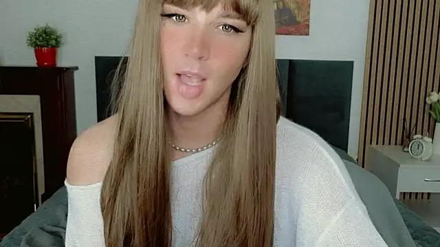 HelenSpellman online show from May 8, 2026, 2:26 am