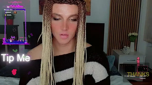 HelenSpellman online show from June 15, 2026, 8:08 pm