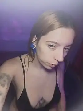 Snapshot of Rabit_Snake chatting on May 3, 2026, 11:08 pm Rabit Snake online show from May 3, 2026, 11:08 pm