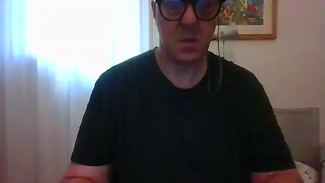 Snapshot of ANONIMO7735 chatting on May 29, 2026, 4:57 pm ANONIMO7735 online show from May 29, 2026, 4:57 pm
