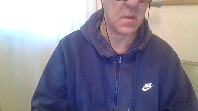 ANONIMO7735 online show from February 18, 2026, 6:44 am