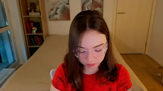 Snapshot of MilenaSaint chatting on May 24, 2026, 3:50 am MilenaSaint online show from May 24, 2026, 3:50 am