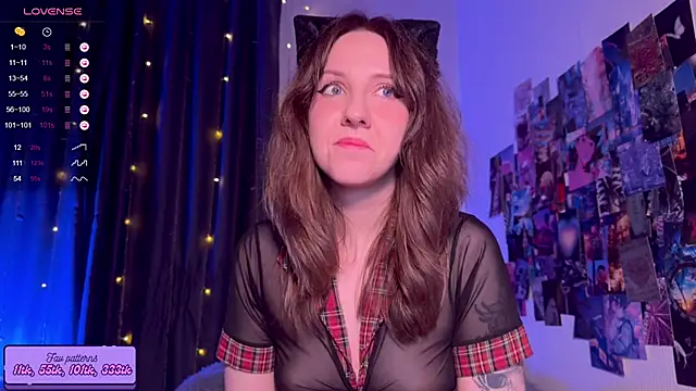 Snapshot of HotaruTomo chatting on November 9, 2025, 5:33 am HotaruTomo online show from November 9, 2025, 5:33 am