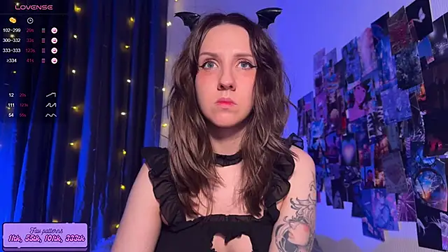 Snapshot of HotaruTomo chatting on November 5, 2025, 2:25 am HotaruTomo online show from November 5, 2025, 2:25 am