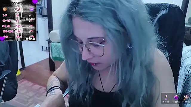 ElfGrey online show from October 21, 2025, 3:50 am