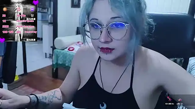 ElfGrey online show from October 5, 2025, 4:14 am