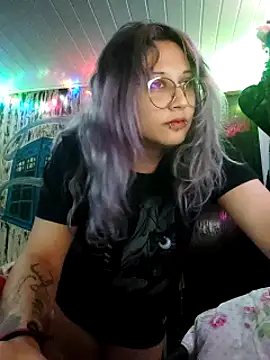 ElfGrey online show from December 10, 2024, 7:26 am