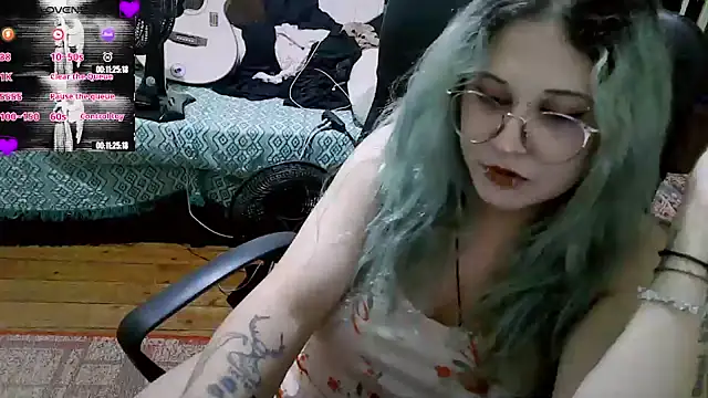 ElfGrey online show from February 7, 2026, 3:14 am