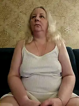 Snapshot of Janahotty chatting on February 4, 2025, 6:17 pm Janahotty online show from February 4, 2025, 6:17 pm
