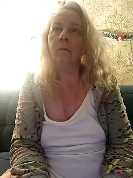 Snapshot of Janahotty chatting on January 5, 2025, 9:14 pm Janahotty online show from January 5, 2025, 9:14 pm