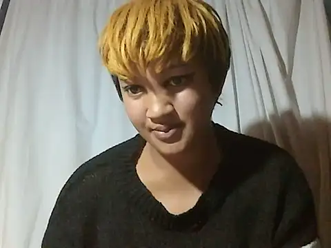 AVRILA online show from December 16, 2025, 6:50 am