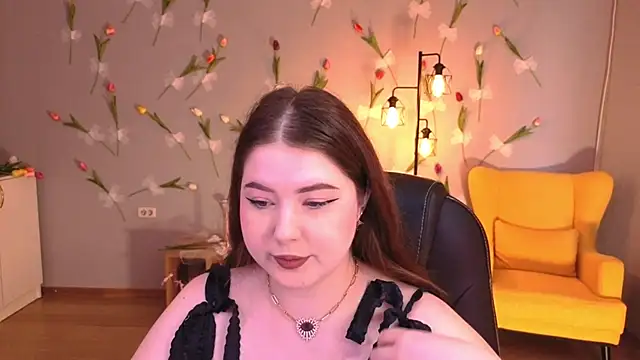 NicoleFoxery online show from June 25, 2026, 3:26 am