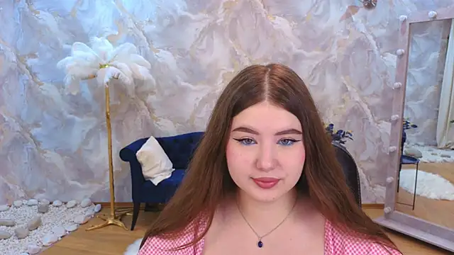 NicoleFoxery online show from November 12, 2025, 6:23 pm