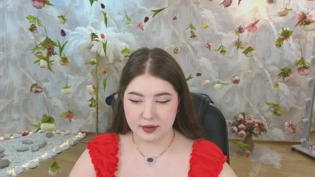 NicoleFoxery online show from June 24, 2026, 3:27 am