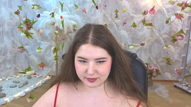 NicoleFoxery online show from June 14, 2026, 2:24 am