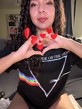 Snapshot of marylr2 chatting on March 1, 2025, 4:15 am marylr2 online show from March 1, 2025, 4:15 am