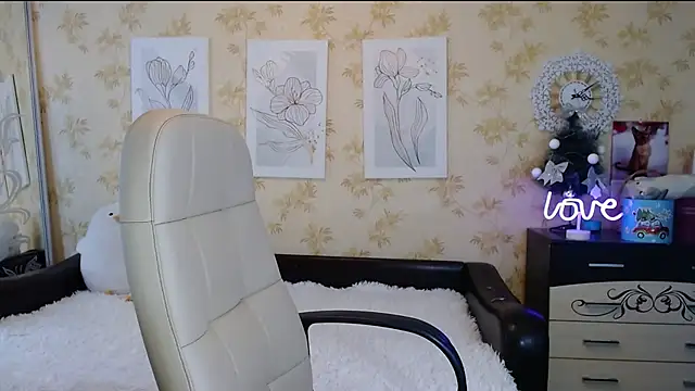 Snapshot of SindyXNiksy chatting on December 19, 2024, 11:07 am SindyXNiksy online show from December 19, 2024, 11:07 am