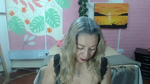 Snapshot of ZAMANTHA chatting on March 16, 2026, 2:43 pm ZAMANTHA online show from March 16, 2026, 2:43 pm