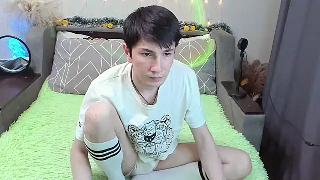 Yumi steve online show from November 15, 2025, 3:38 pm