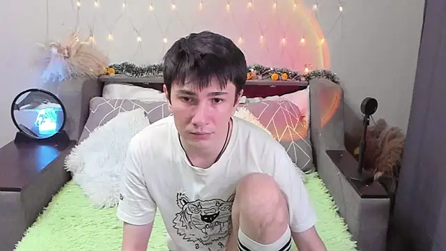 Yumi steve online show from October 26, 2025, 6:08 pm