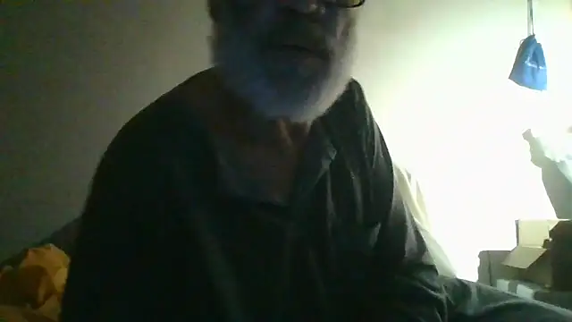Charliebraum1974 online show from September 27, 2025, 6:47 pm