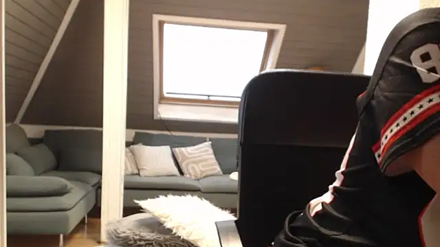 KimMitchelli online show from November 10, 2025, 8:30 am