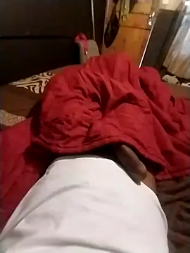 Snapshot of Dennis0847 chatting on December 18, 2025, 4:39 am Dennis0847 online show from December 18, 2025, 4:39 am