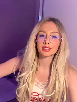 mollyxxx online show from January 16, 2025, 4:17 am