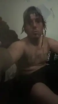 Snapshot of cesloer chatting on April 7, 2026, 2:57 am cesloer online show from April 7, 2026, 2:57 am