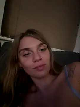 Snapshot of jessieamy chatting on October 3, 2025, 6:42 pm jessieamy online show from October 3, 2025, 6:42 pm