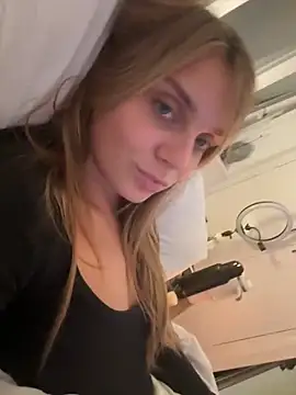 Snapshot of jessieamy chatting on September 25, 2025, 8:37 pm jessieamy online show from September 25, 2025, 8:37 pm