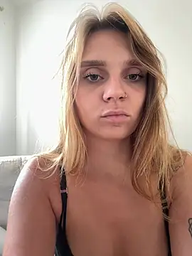 Snapshot of jessieamy chatting on May 20, 2026, 2:52 am jessieamy online show from May 20, 2026, 2:52 am