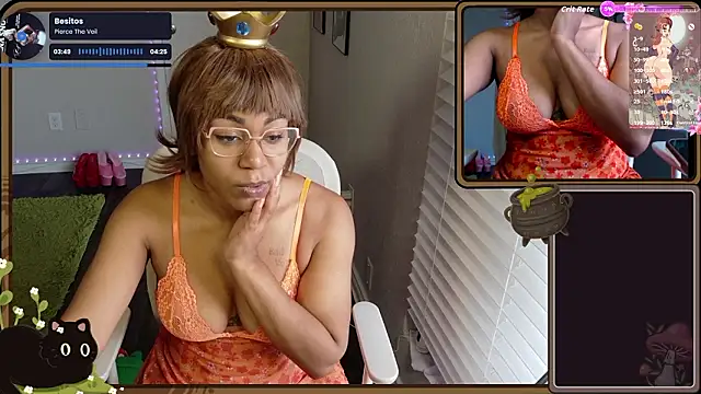 Snapshot of Cheybaaee chatting on March 10, 2026, 5:39 pm Cheybaaee online show from March 10, 2026, 5:39 pm