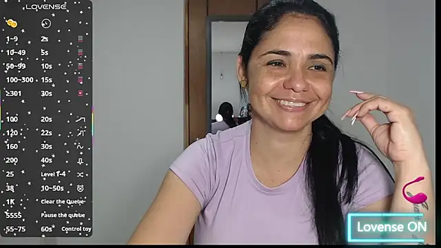 Snapshot of selena_ferri chatting on November 18, 2025, 9:29 pm selena ferri online show from November 18, 2025, 9:29 pm