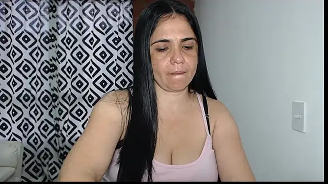 Snapshot of selena_ferri chatting on January 28, 2025, 11:07 pm selena ferri online show from January 28, 2025, 11:07 pm